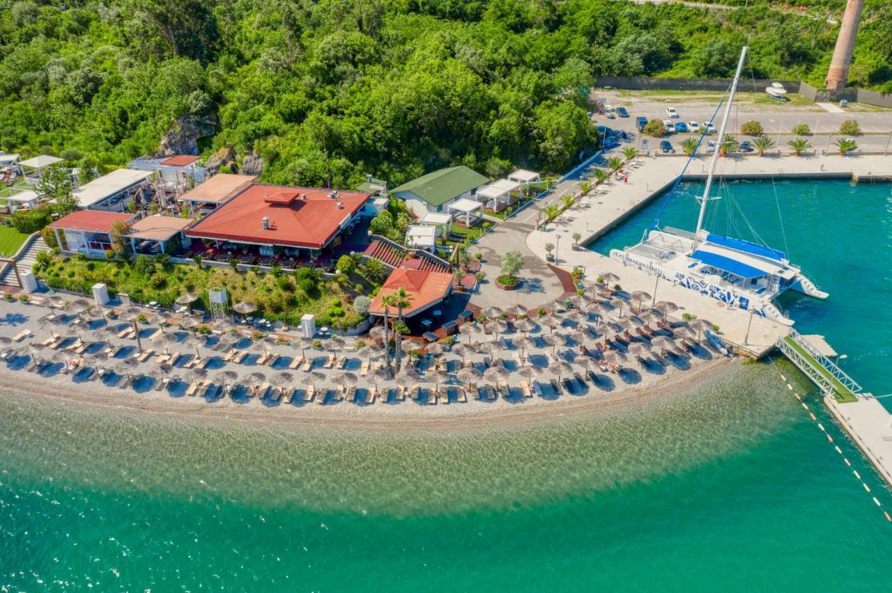 Aquata Apartments Tivat Exteriör bild